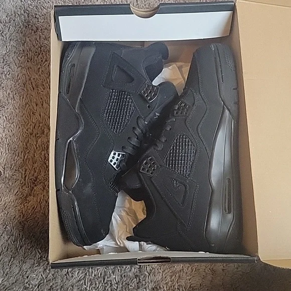 Jordan 4 (Black Cats) - Picture 3 of 3